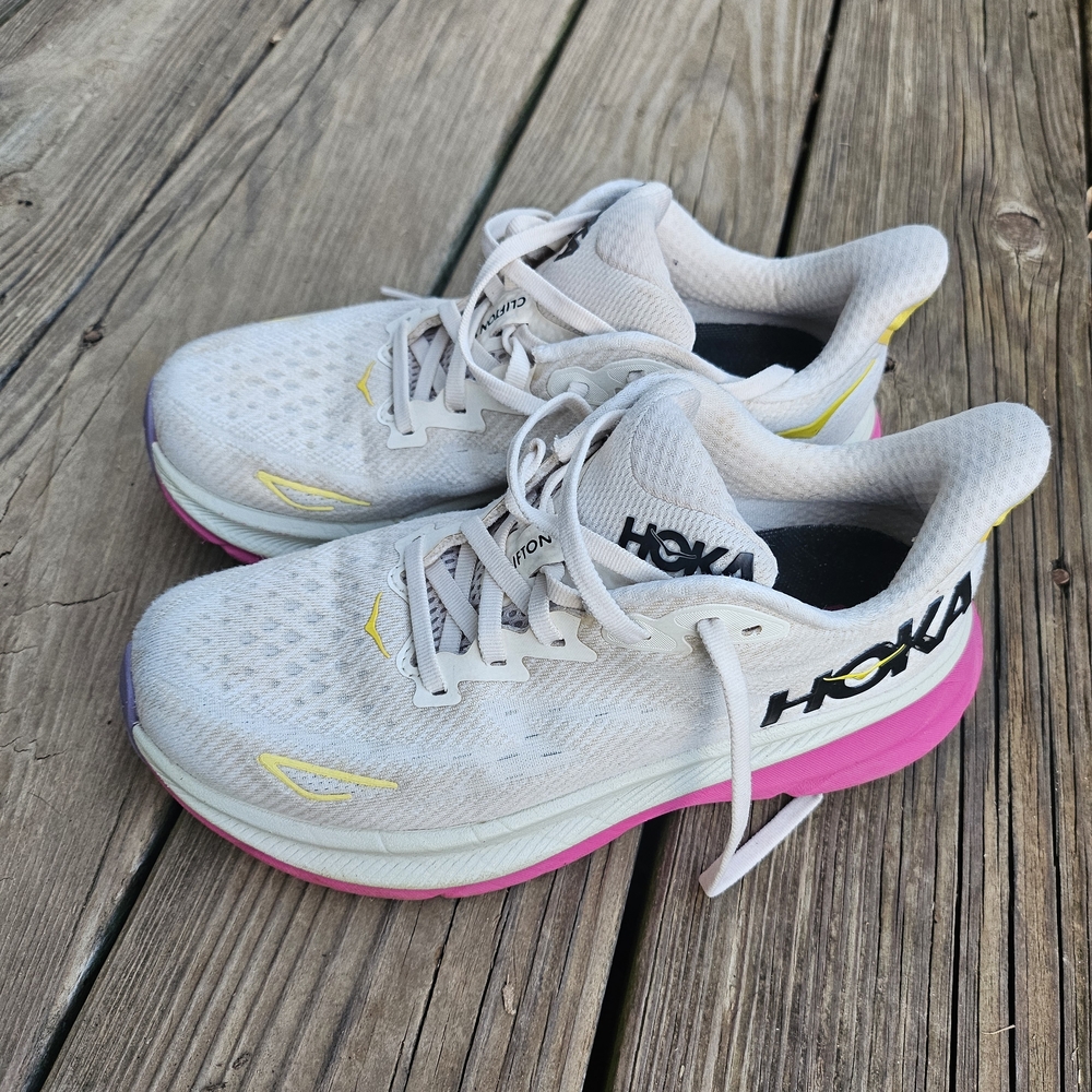 SOLD HOKA Clifton 9 Women's White and Pink Running Shoes